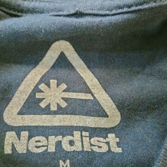 Pacific rim uprising Men's t-shirt Medium. Great Condition. - Picture 3 of 3